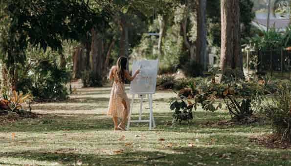 Isabella painting in nature